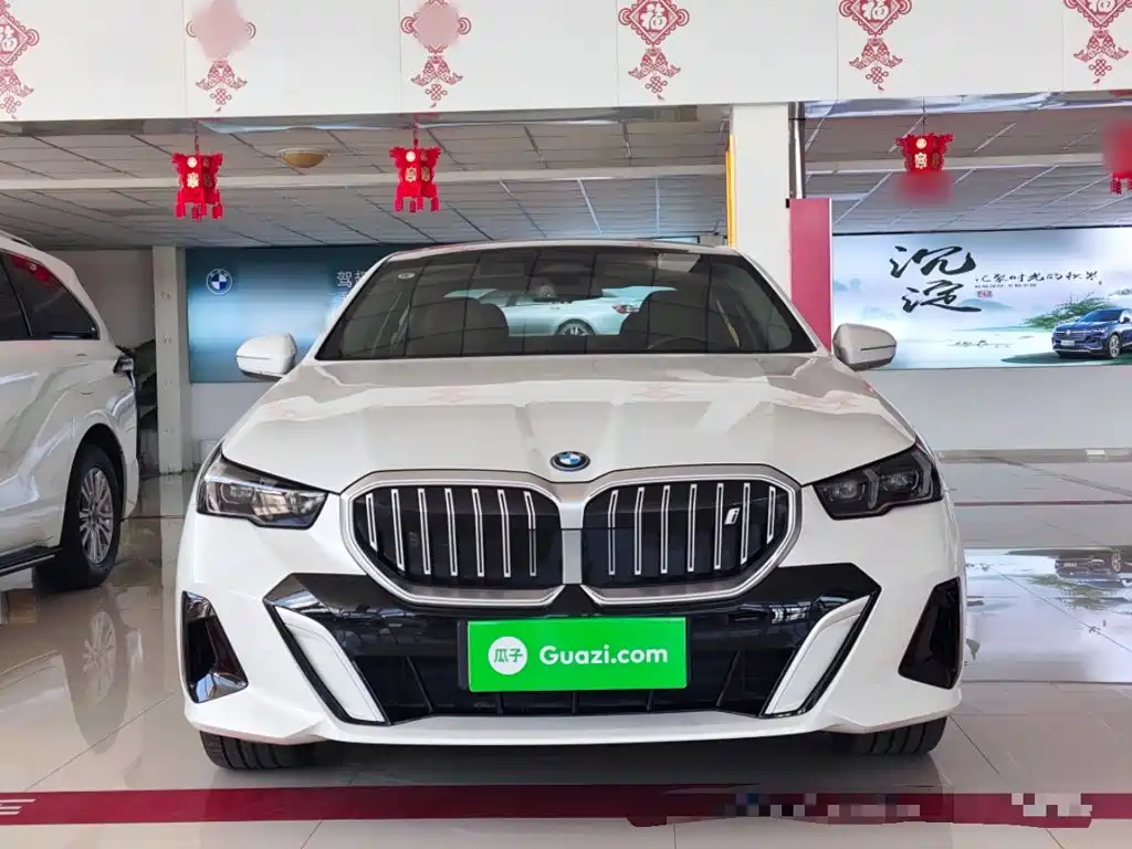 BMW i5 — миниатюра 3