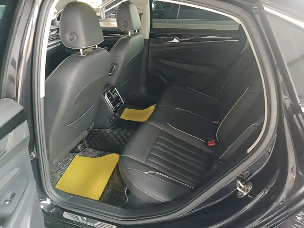 Volkswagen Passat — миниатюра 17