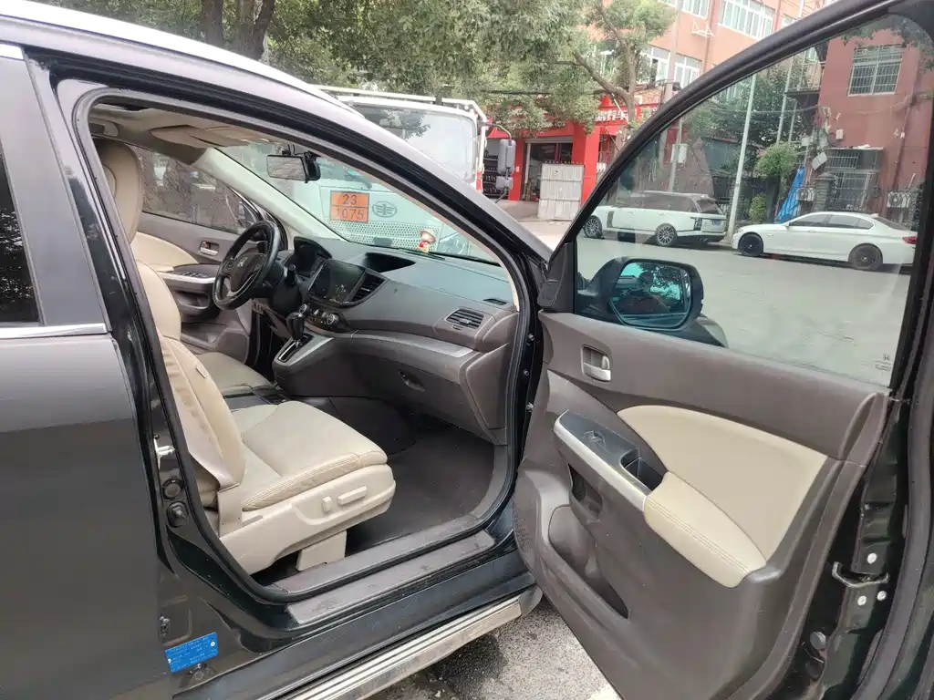 Honda CR-V — миниатюра 6