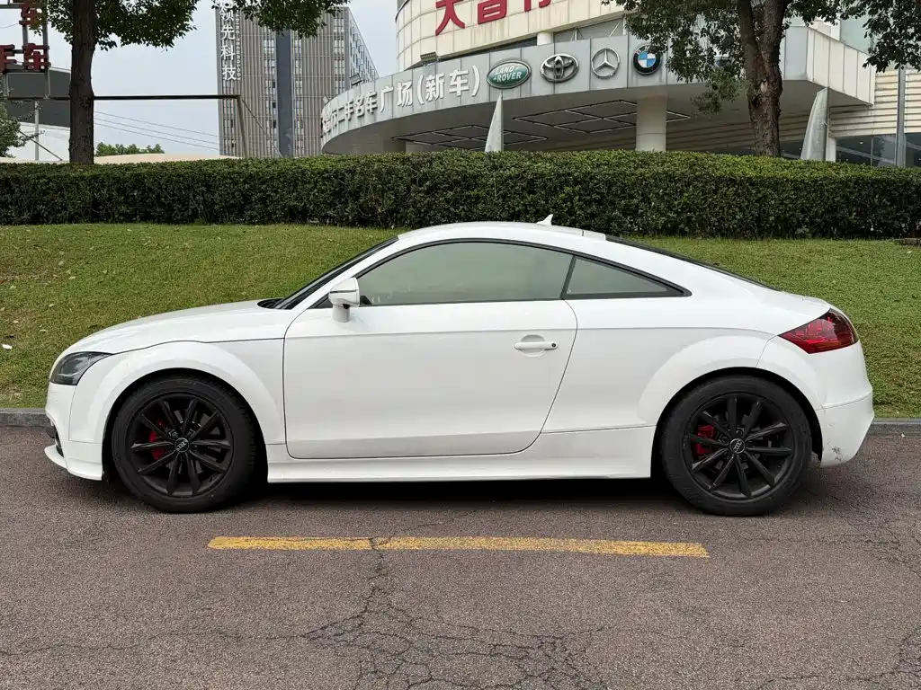 Audi TT — миниатюра 3
