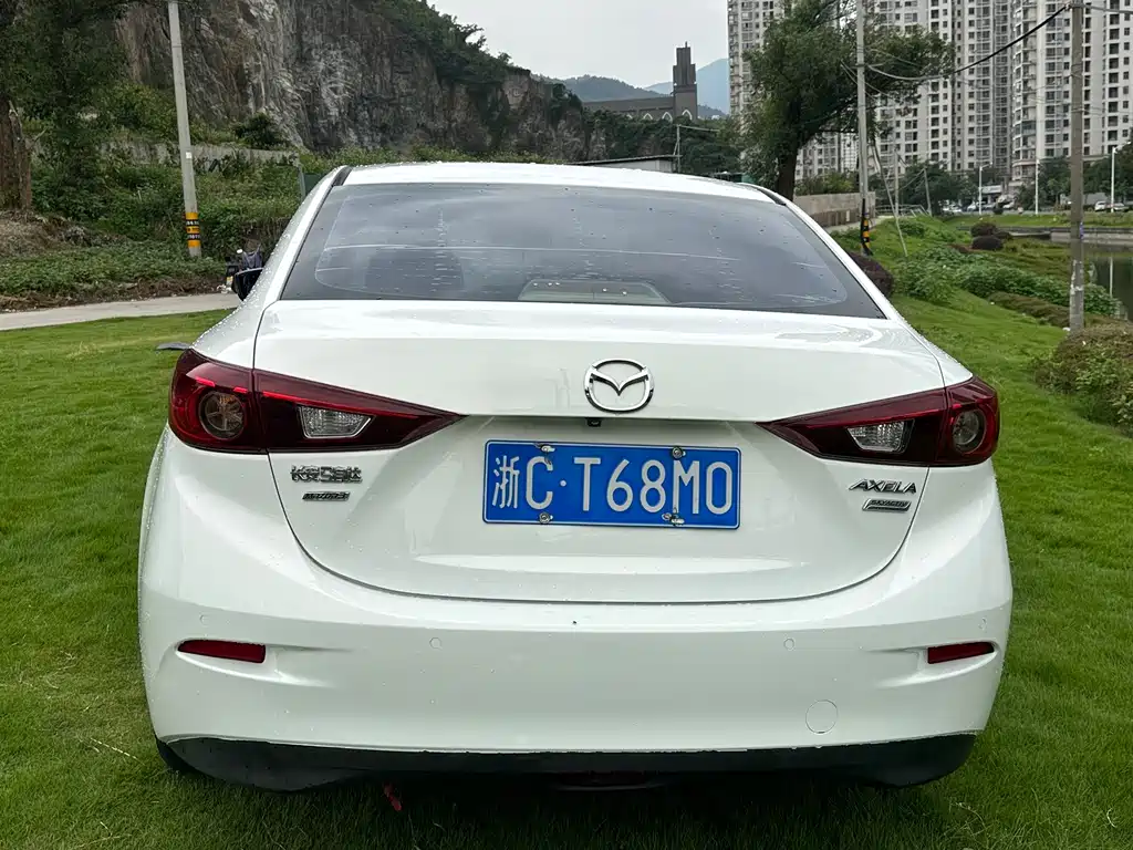Mazda 3 Axela — миниатюра 5