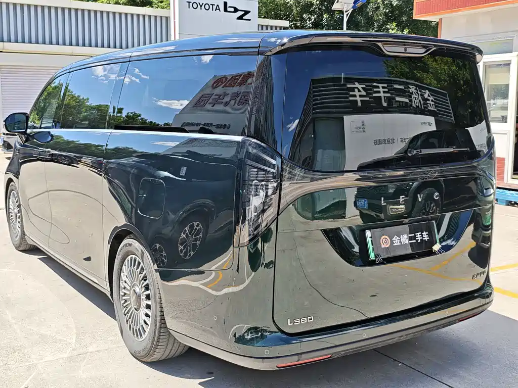 Geely Galaxy L380 2025 805km Flagship