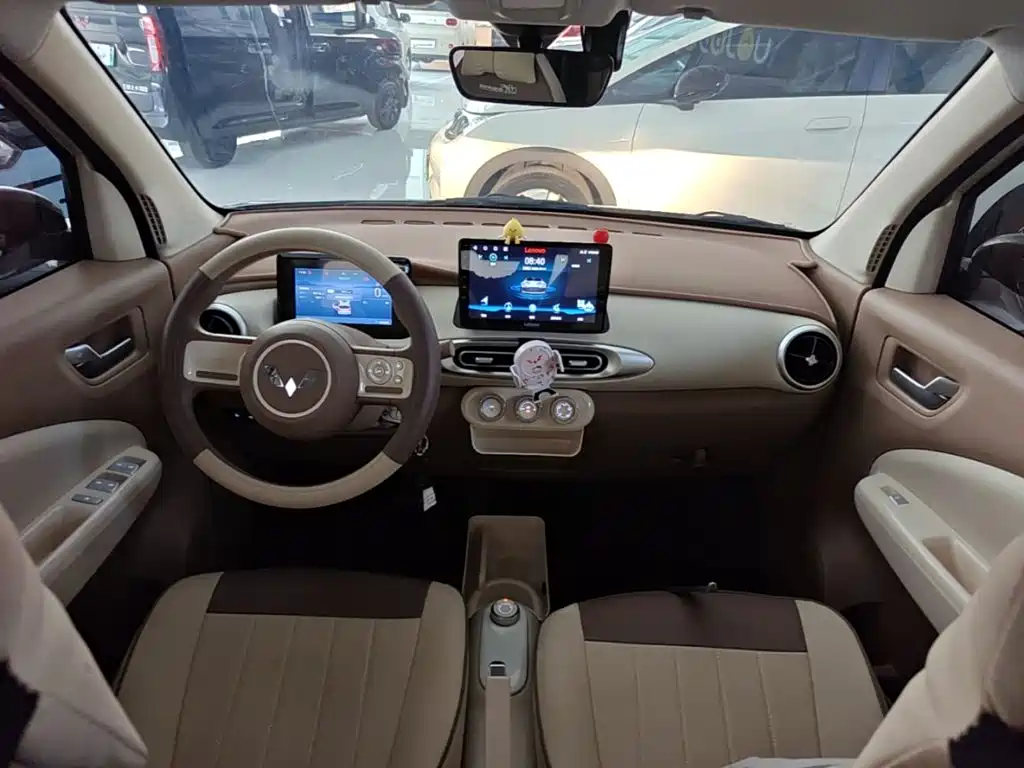 Wuling MINIEV — миниатюра 10