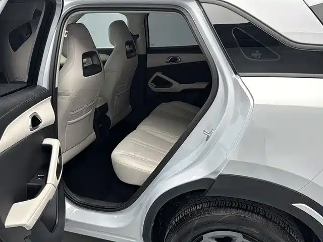 BYD Yuan UP — миниатюра 9