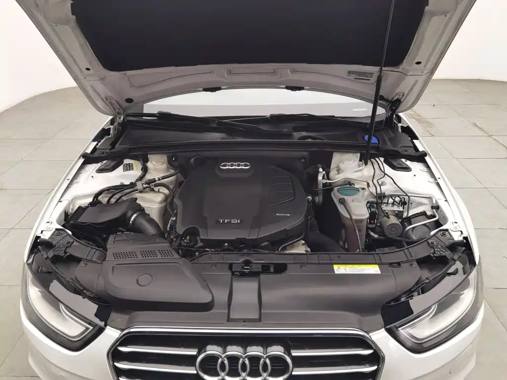Audi A4L — миниатюра 6