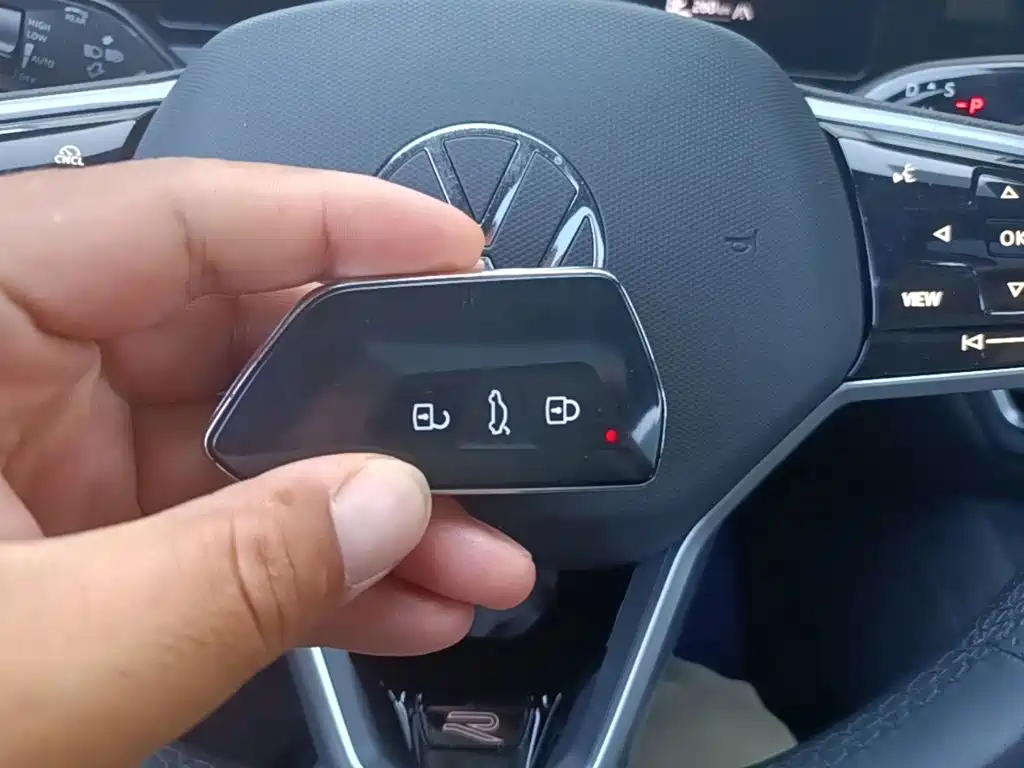 Volkswagen Tiguan L — миниатюра 9