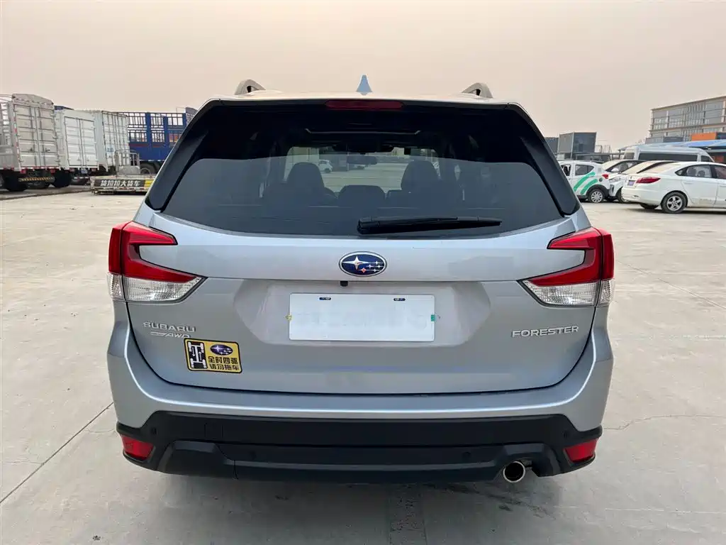 SUBARU FORESTER