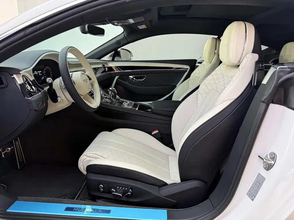 BENTLEY CONTINENTAL PLUG IN HYBRID