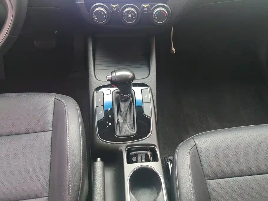 Kia K3 — миниатюра 16