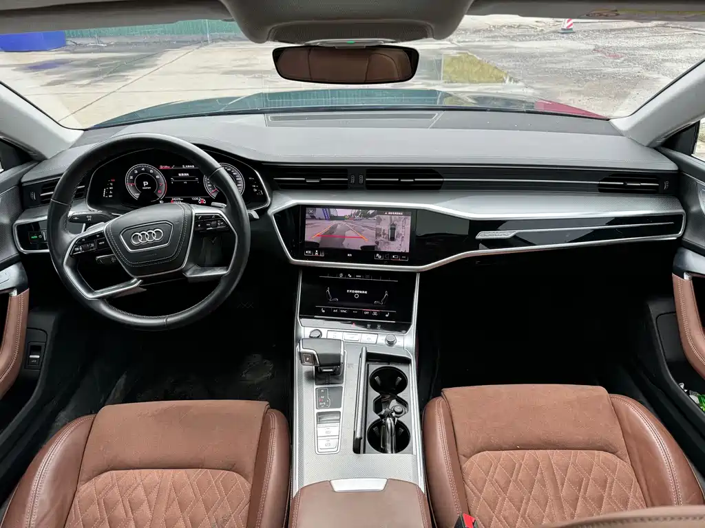 Audi A7L — миниатюра 5