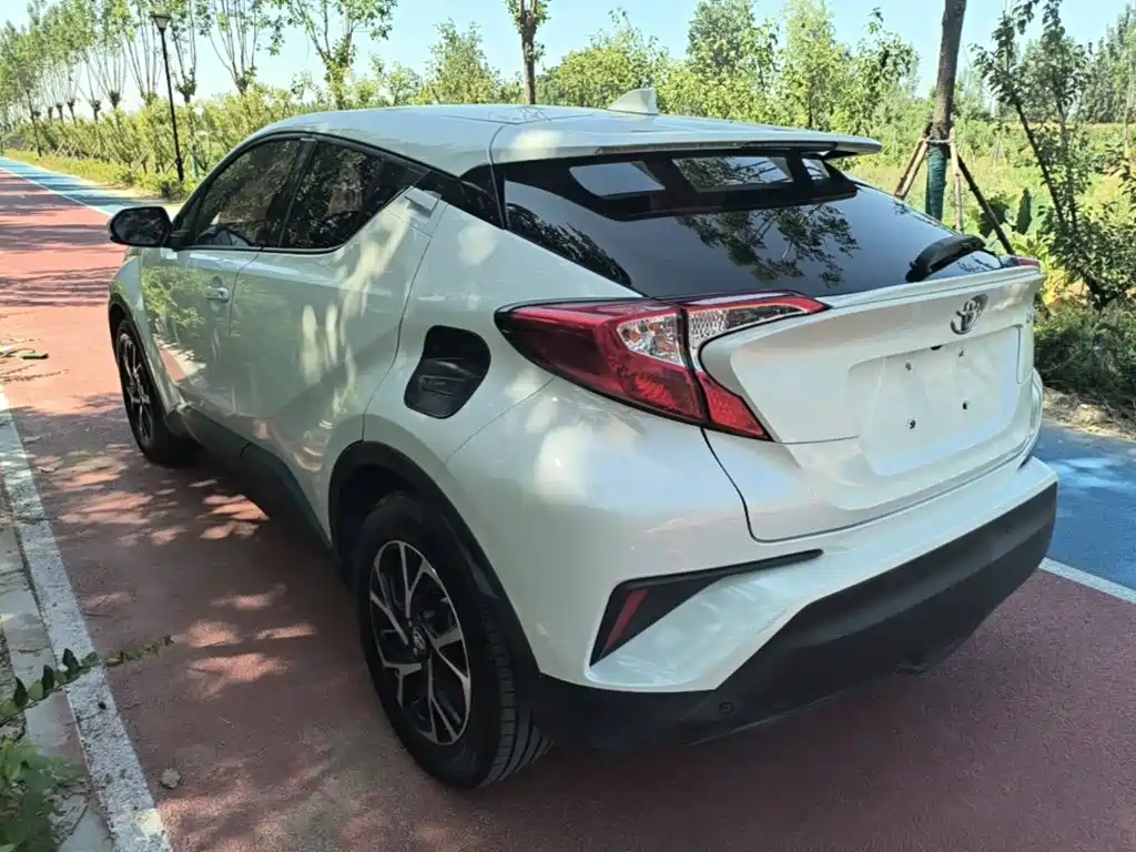 Toyota C-HR — миниатюра 5