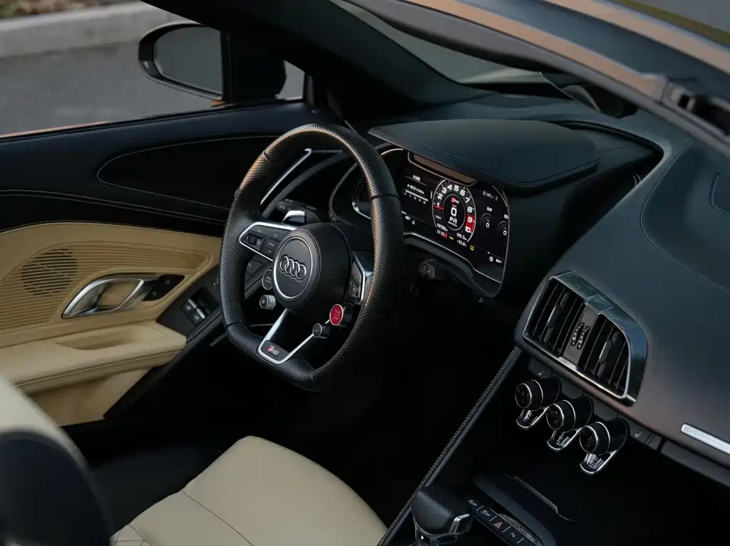 Audi R8 — миниатюра 5