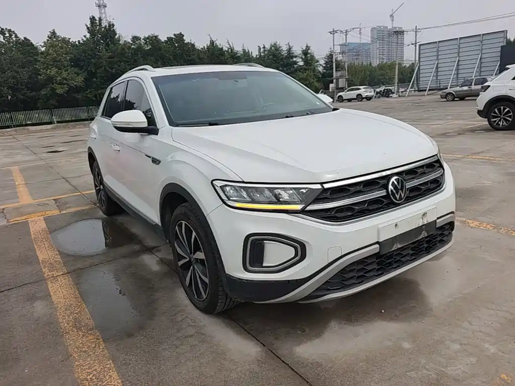 Volkswagen T-Roc — миниатюра 4