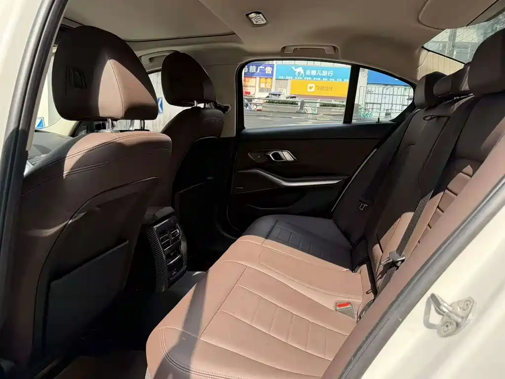 BMW 3 Series — миниатюра 15