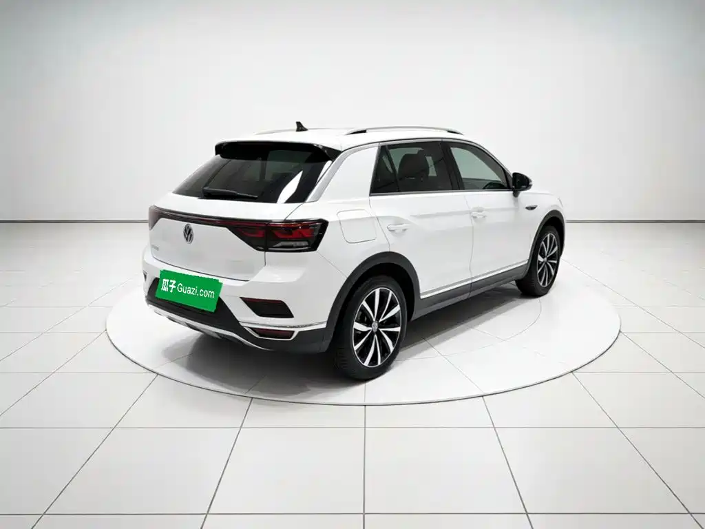 Volkswagen T-Roc — миниатюра 6