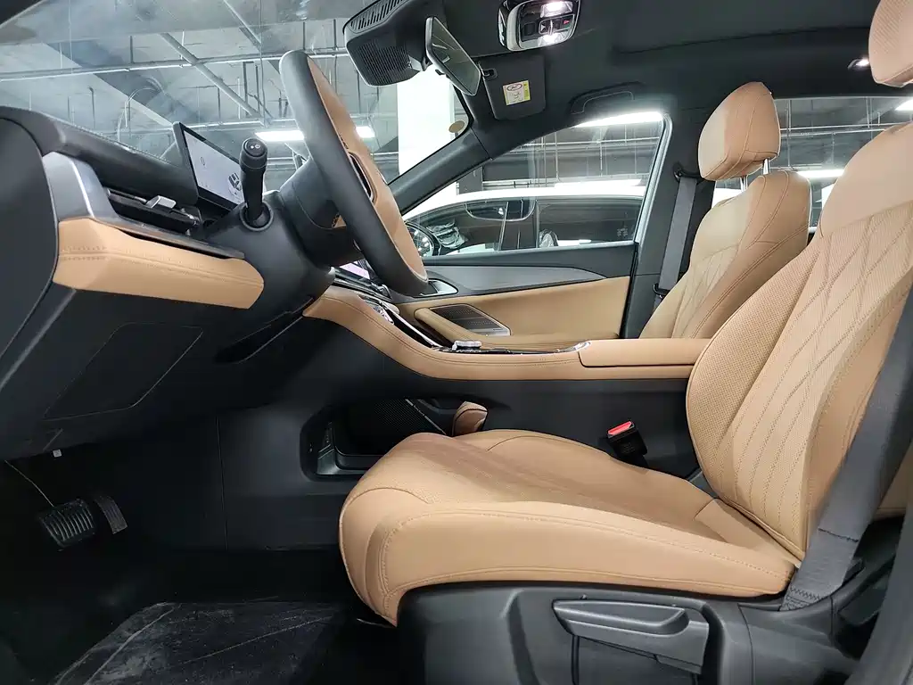 Geely Galaxy Galaxy A7 EM A7 EM 2025 EM-i 150km Premium