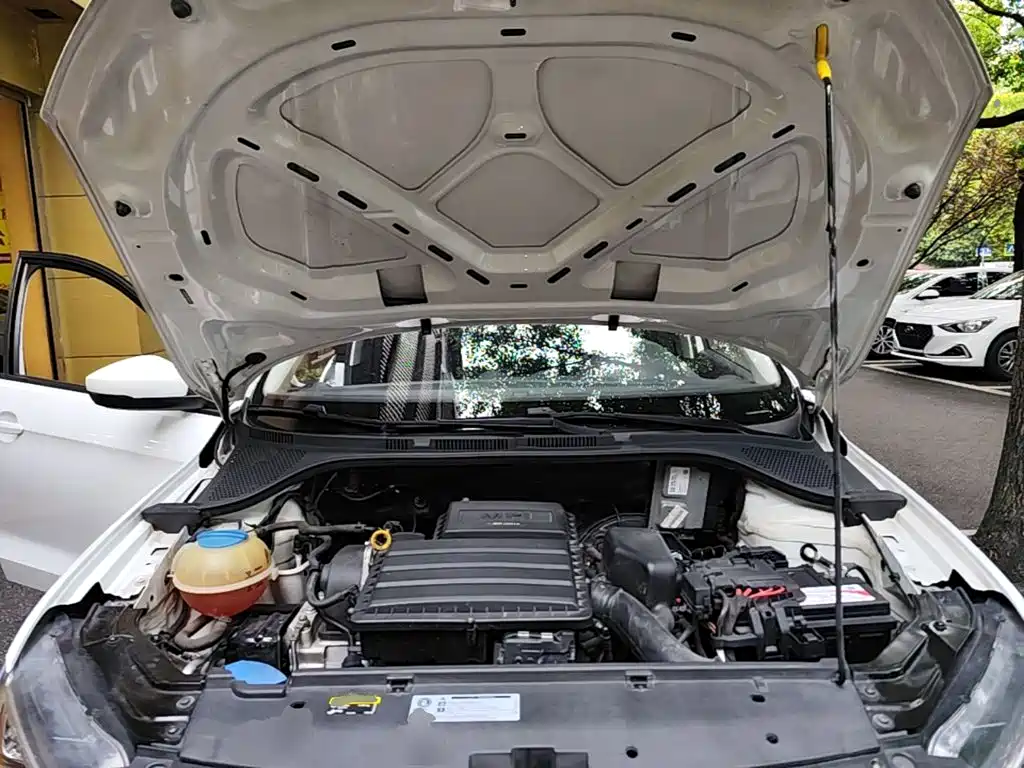 Volkswagen Jetta — миниатюра 20