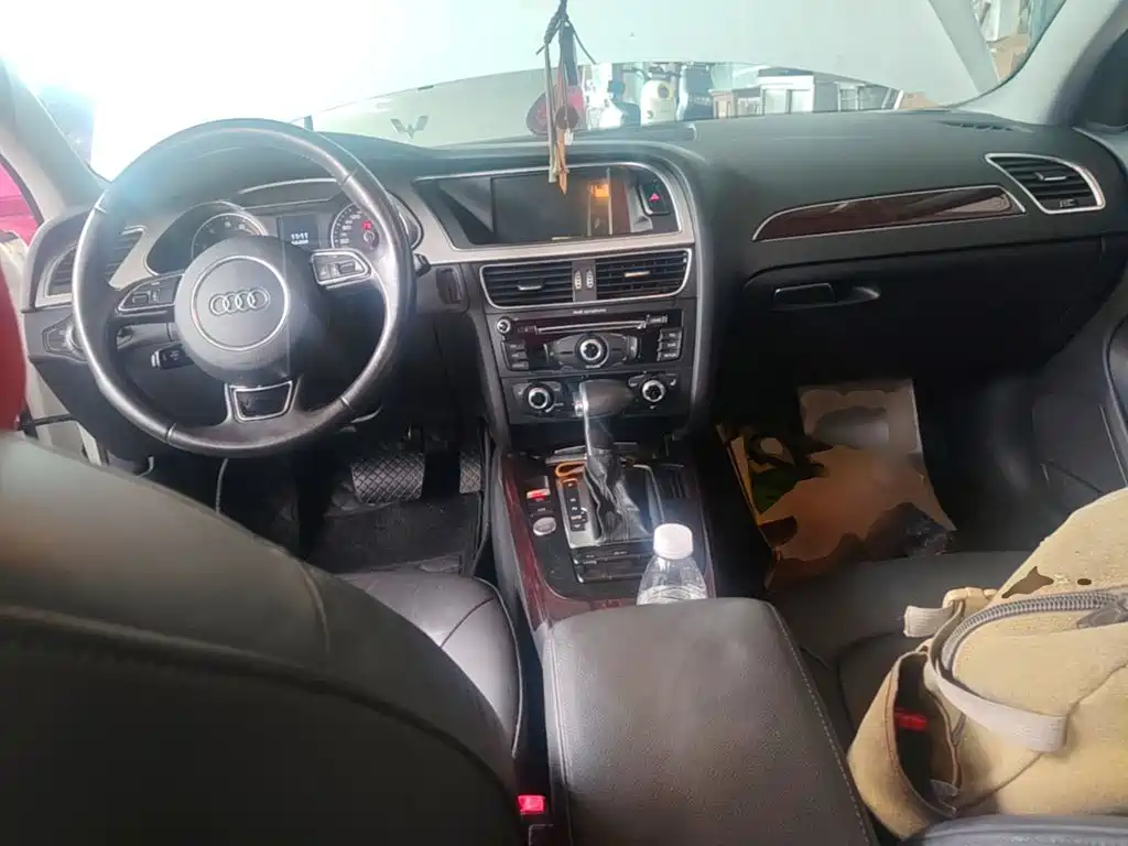 Audi A4L — миниатюра 10