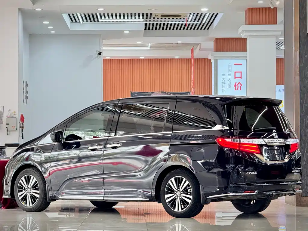 Honda Odyssey 2019 2.0L Premium