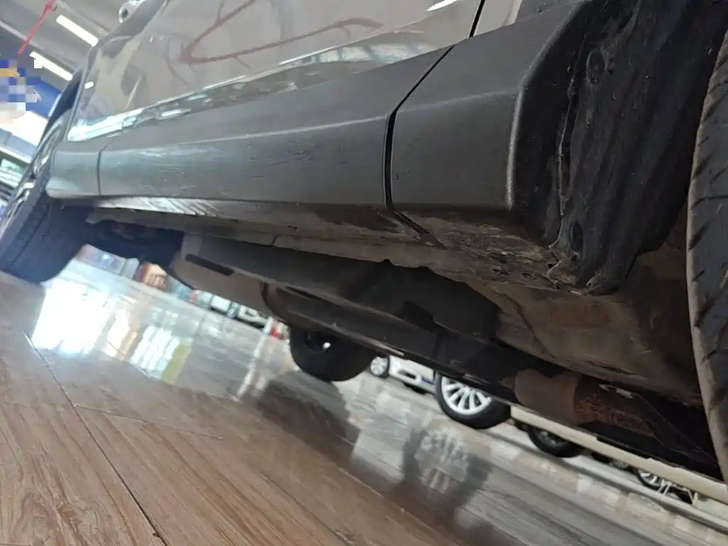 Toyota RAV4 — миниатюра 21