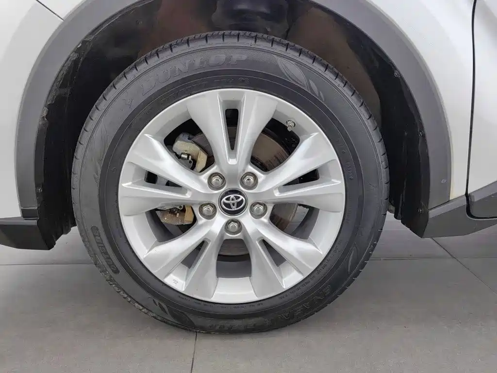 Toyota IZOA — миниатюра 17