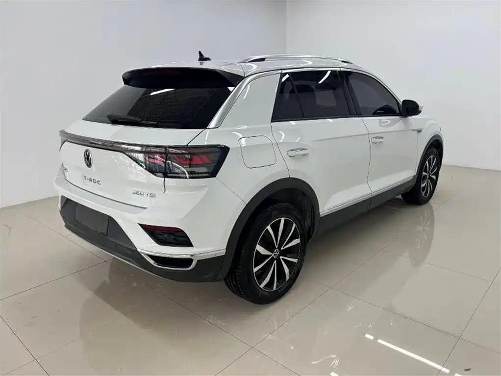 Volkswagen T-Roc 2023 280TSI DSG