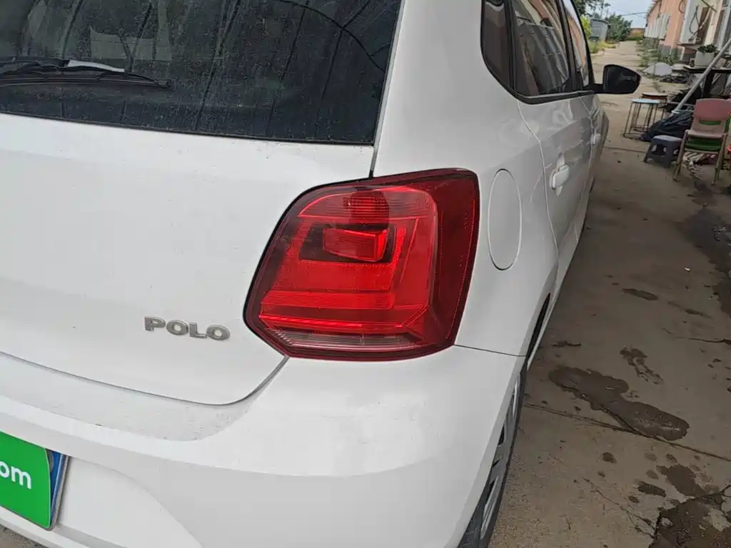 Volkswagen Polo — миниатюра 8