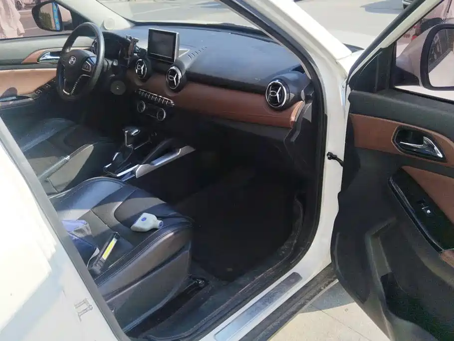 Changhe Changhe Q35 — миниатюра 8