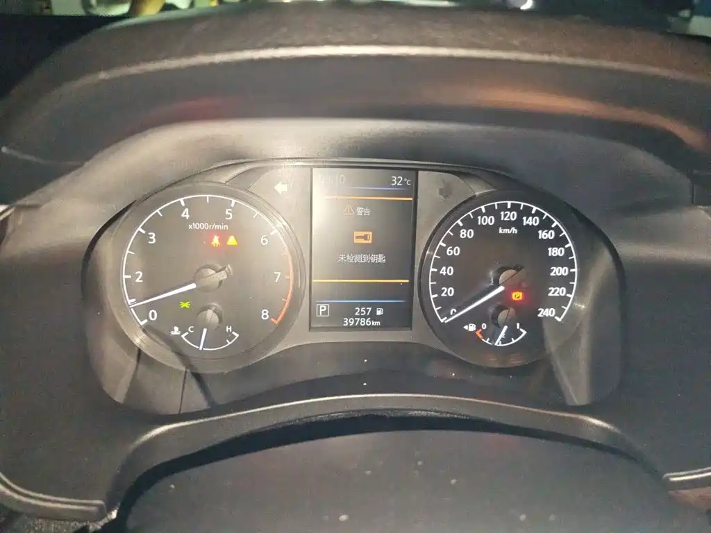 Nissan Teana — миниатюра 7