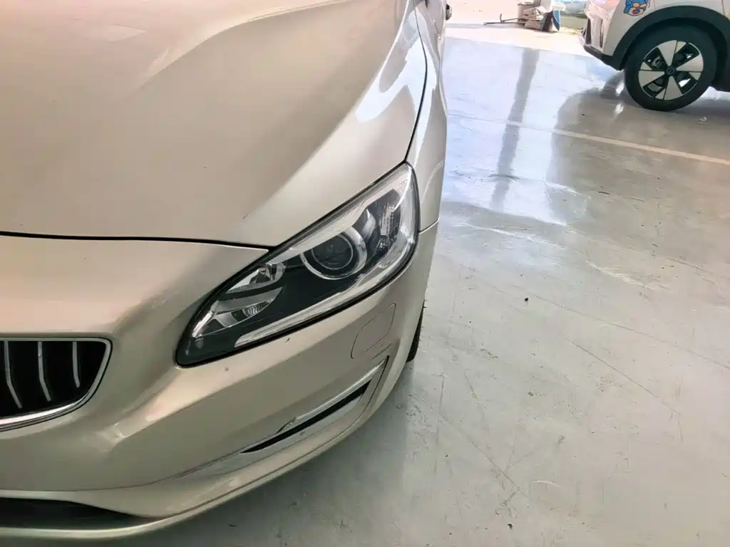 Volvo S60 — миниатюра 24