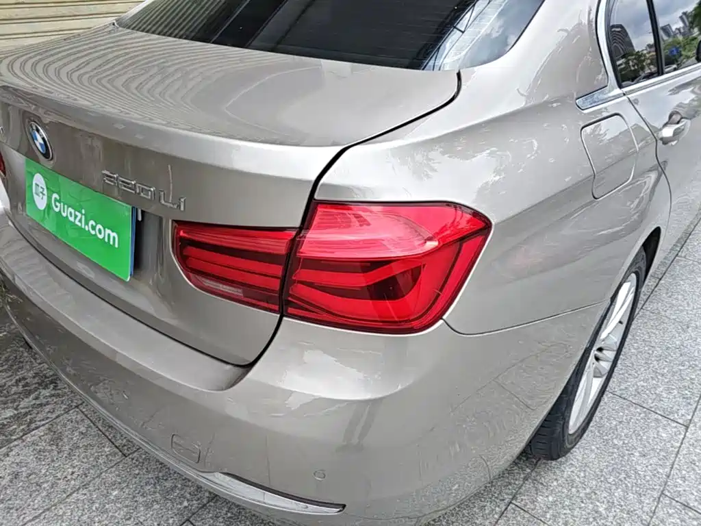 BMW 3 Series — миниатюра 8