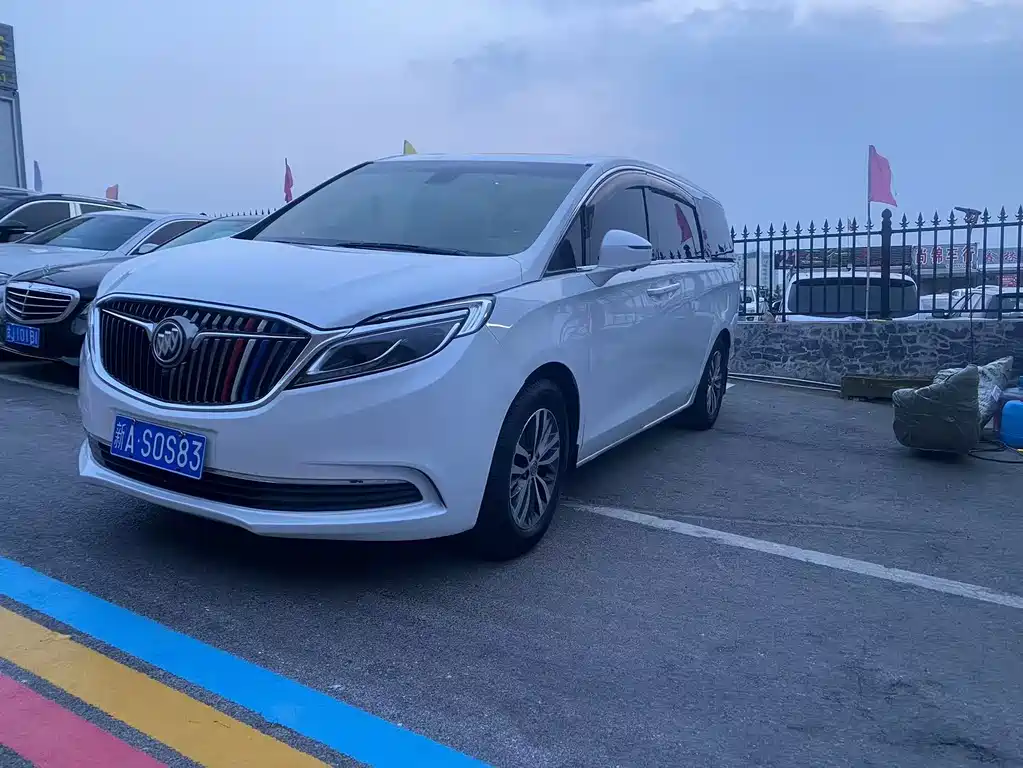 Buick GL8 2017