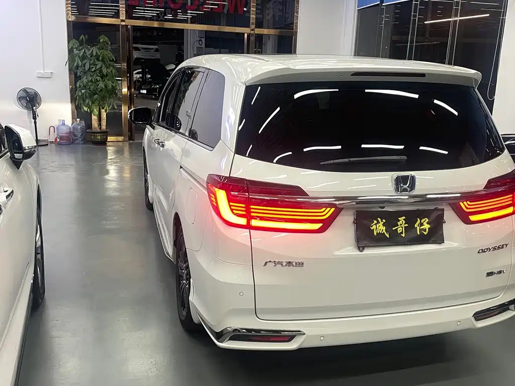 Honda Odyssey — миниатюра 9