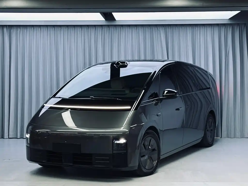 Li Auto MEGA