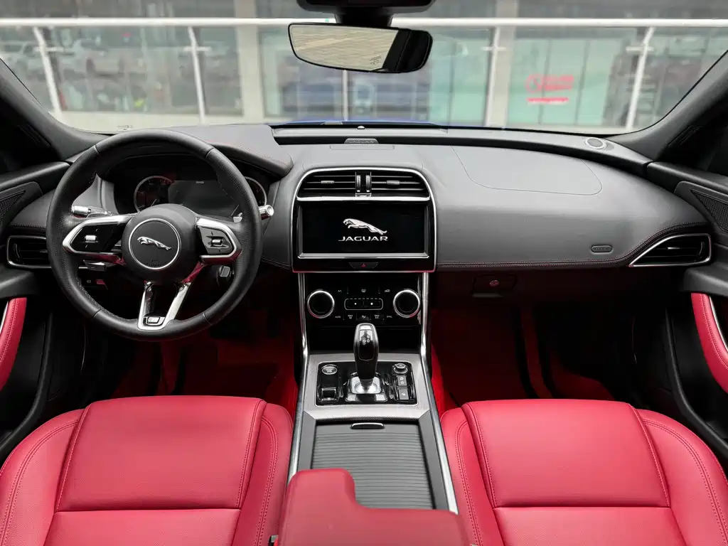 Jaguar XEL — миниатюра 12