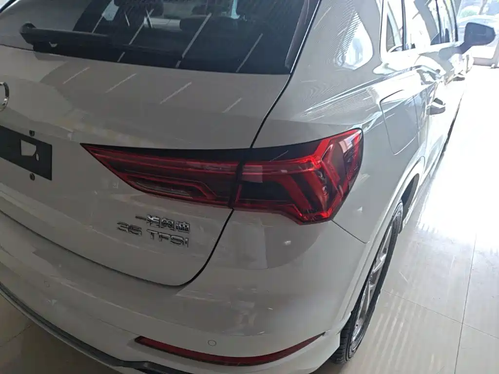 Audi Q3 — миниатюра 8