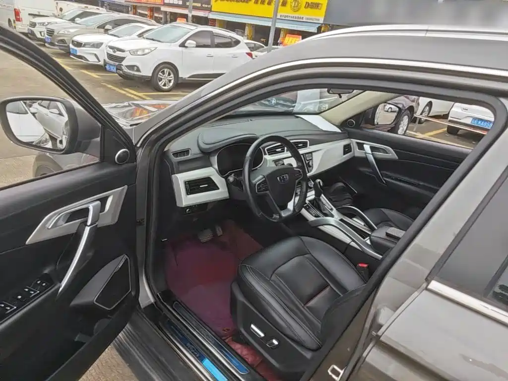 Geely Boyue — миниатюра 16