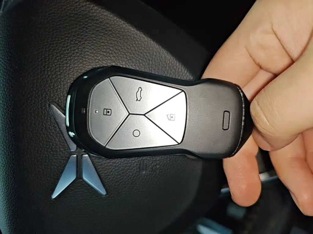 XPeng G3 — миниатюра 9