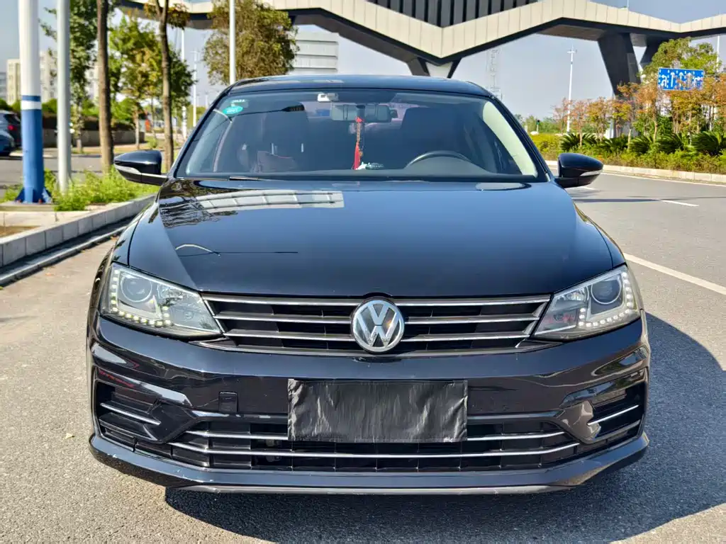 Volkswagen Sagitar — миниатюра 2
