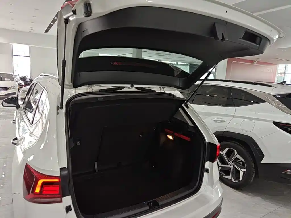 Volkswagen Tharu — миниатюра 19