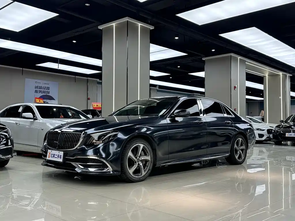 MERCEDES-BENZ E CLASS