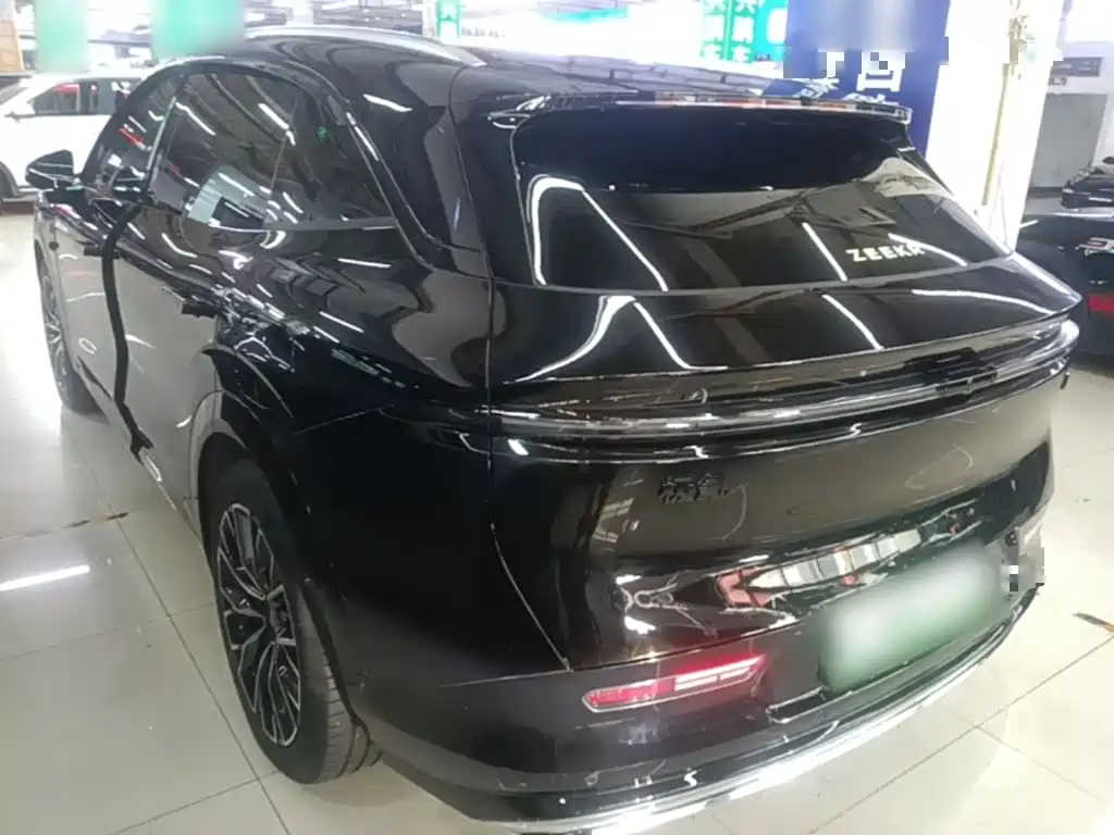 Zeekr 7X — миниатюра 5