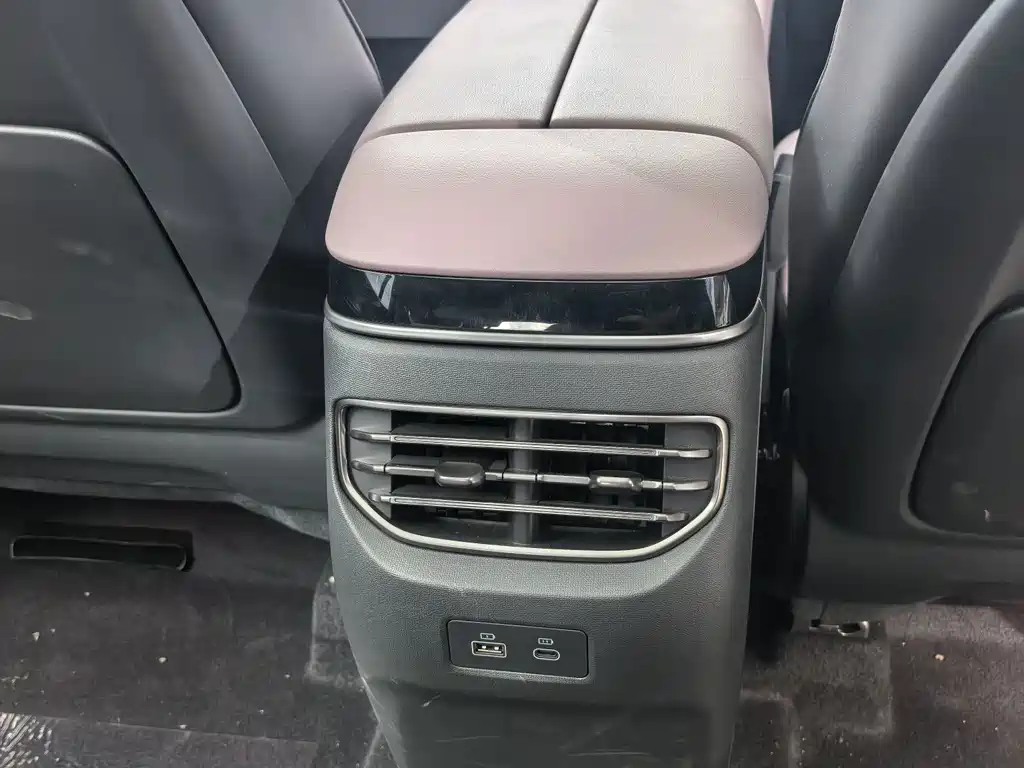 Hongqi Hongqi Tiangong 08 — миниатюра 7