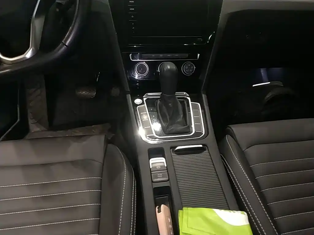 Volkswagen Magotan — миниатюра 14