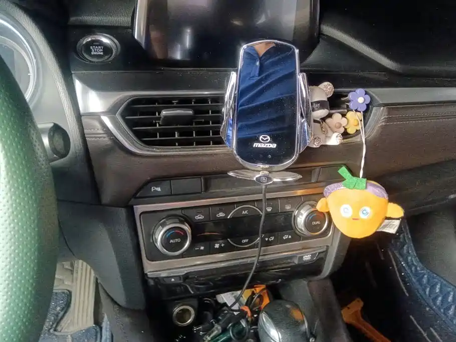 Mazda Atenza — миниатюра 13