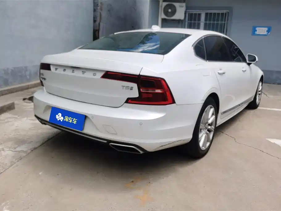 Volvo S90 2020 T5 Luxury