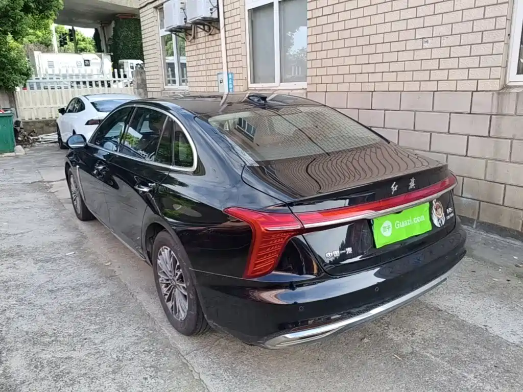 Hongqi Hongqi H5 — миниатюра 5