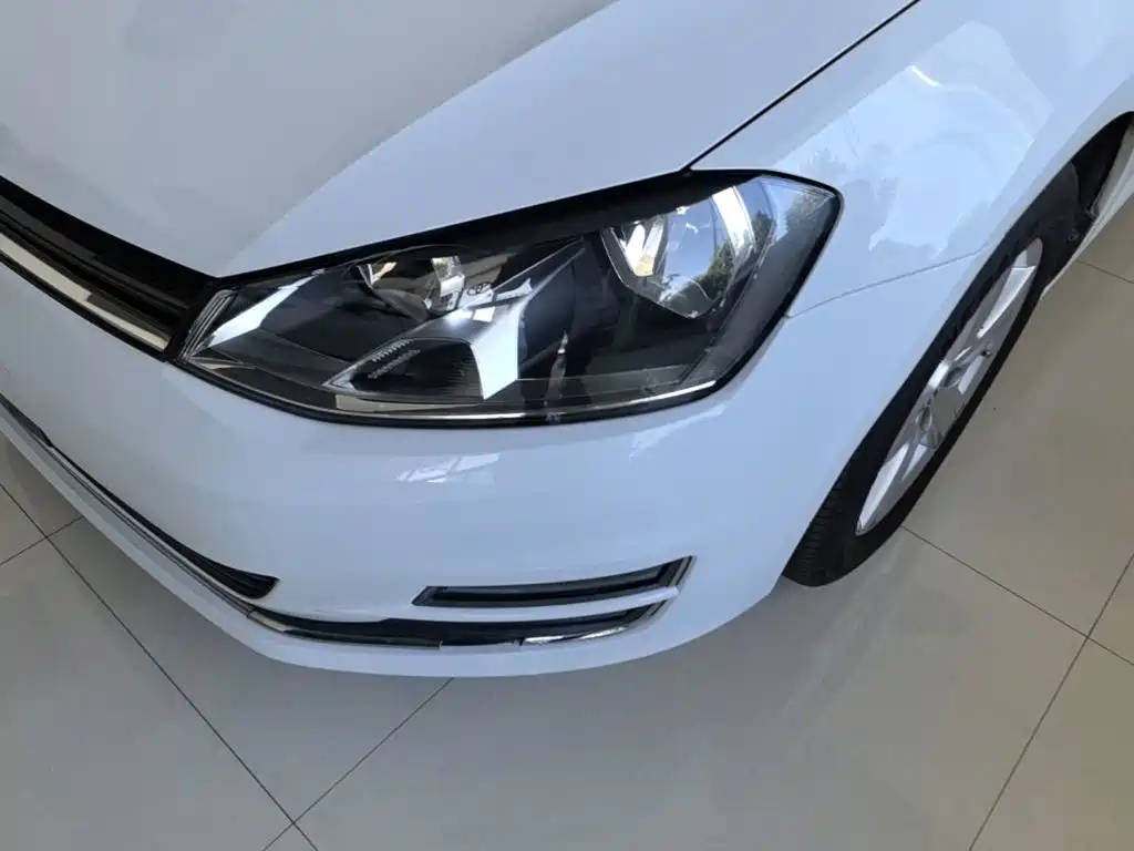 Volkswagen Golf — миниатюра 24