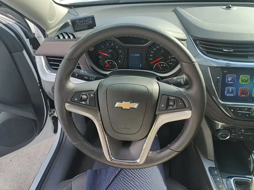 Chevrolet Malibu — миниатюра 11