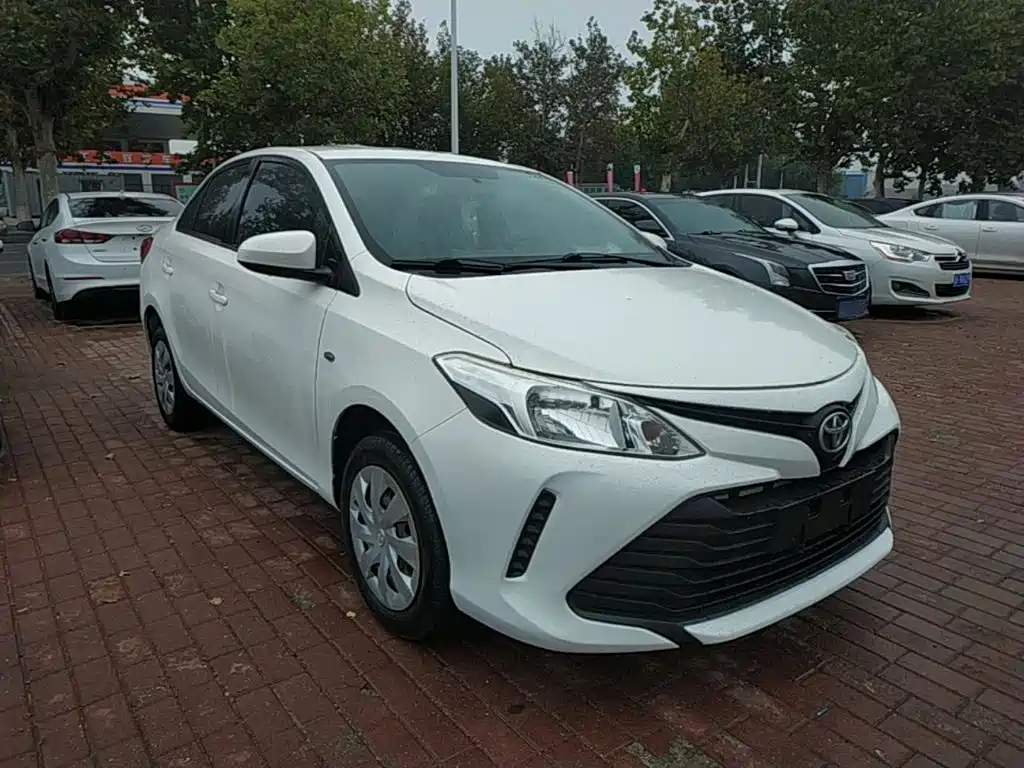 Toyota Vios — миниатюра 4
